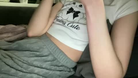 Vicky online show from March 29, 5:25 pm