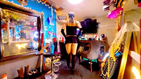 Snapshot of chavezechavez4207 chatting on March 9, 8:07 am MasterPRO online show from March 9, 8:07 am