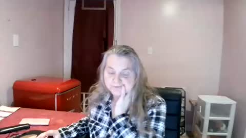 chealsiek online show from November 12, 11:40 pm