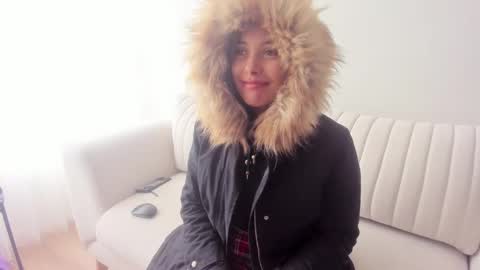 Regina Phalange online show from February 25, 7:27 pm