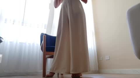 Regina Phalange online show from April 22, 4:36 pm