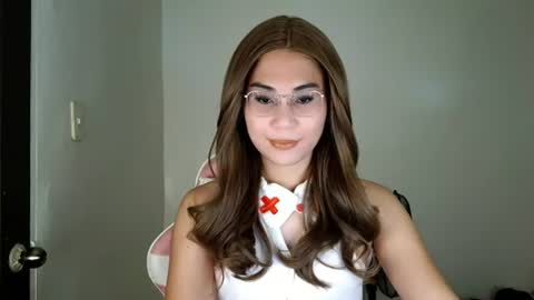 chelly4u69 online show from June 29, 12:51 am