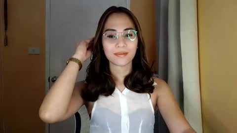 chelly4u69 online show from March 3, 11:06 am