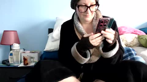 Chelsea online show from April 1, 4:15 pm