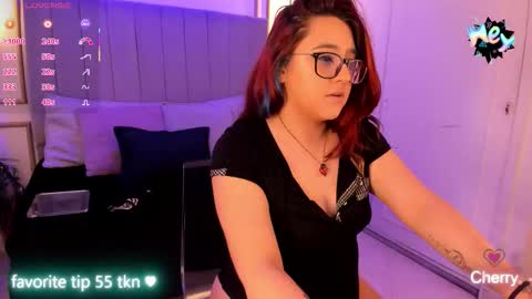 cherry_blushh online show from September 29, 8:30 pm