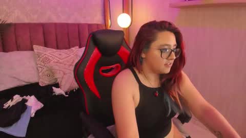 cherry_blushh online show from September 13, 10:45 pm