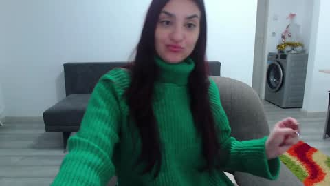 Snapshot of cherry_pie95 chatting on January 22, 2:59 am Sherry online show from January 22, 2:59 am