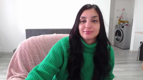Snapshot of cherry_pie95 chatting on February 12, 7:13 am Sherry online show from February 12, 7:13 am