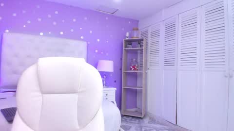 Sussan Cherry  online show from March 8, 2:30 pm