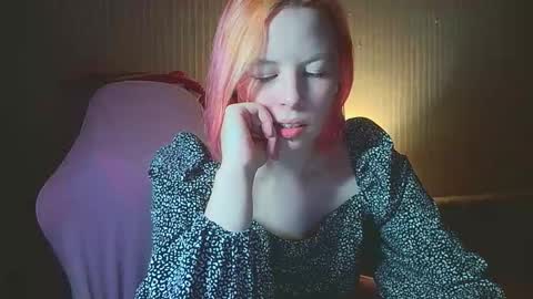cherrybaby_0 online show from November 7, 3:14 pm