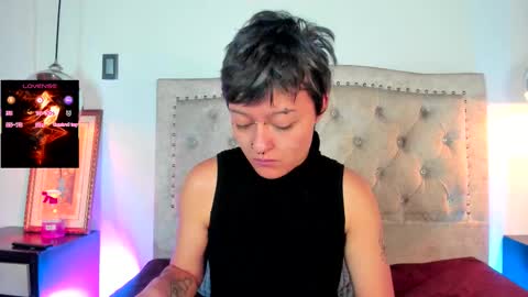 Cherry Glow  online show from December 14, 12:11 pm