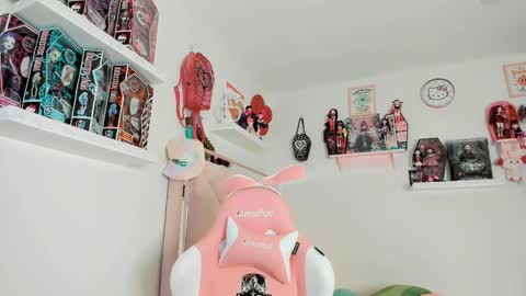 cherrycute666 online show from February 21, 2:06 am