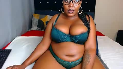 cherryyummy69 online show from February 18, 10:16 am