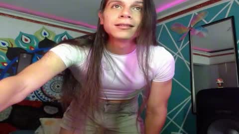 chico_explosivo online show from May 1, 2:49 am