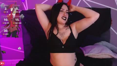 chloe1126_ online show from December 18, 4:35 pm