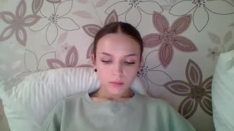chloe45673 online show from June 2, 12:40 pm