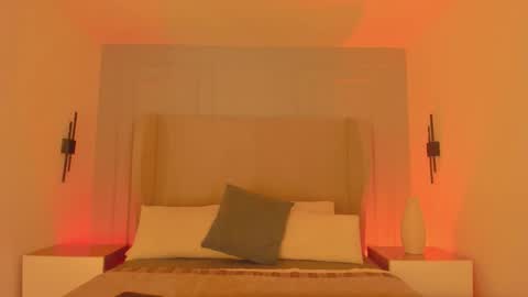 Chloe online show from March 12, 12:20 pm