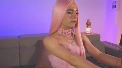 Chloe online show from December 1, 11:08 am