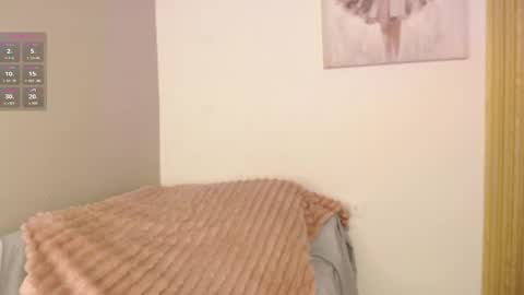 chloe_peach_ online show from April 17, 12:18 pm