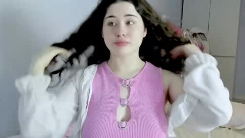 My name is Chloe Like my broadcast pls online show from May 27, 7:16 am
