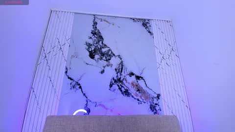 chloegils online show from September 28, 3:10 pm