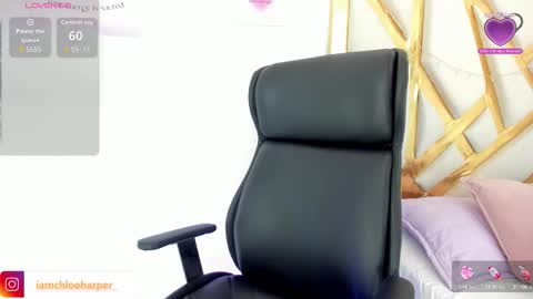  Chloe Harper  online show from October 28, 7:04 pm