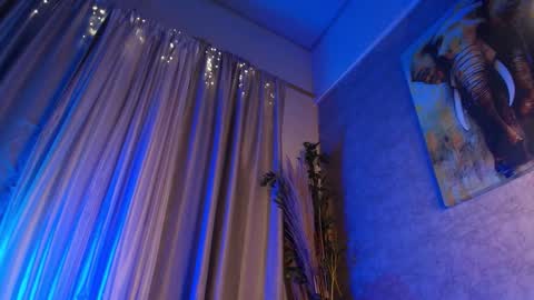 .. Chloe .. online show from March 16, 1:09 am