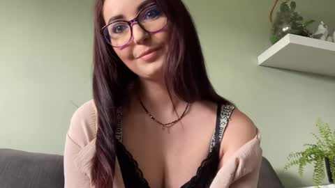 ChloeXNatural online show from May 11, 6:20 am
