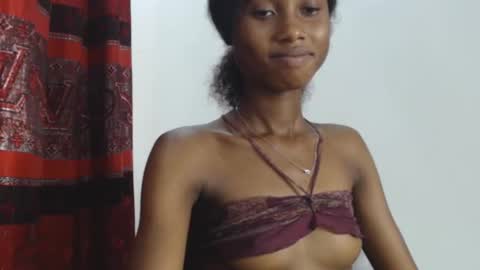 choco_petitqueen online show from December 14, 3:58 pm