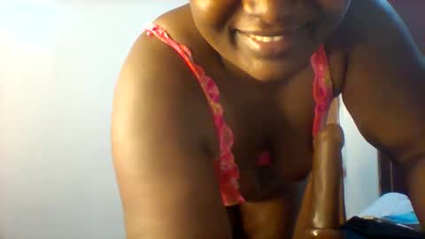 chocobabe002 online show from November 12, 5:43 am