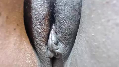 chocolatabig online show from November 16, 12:45 am