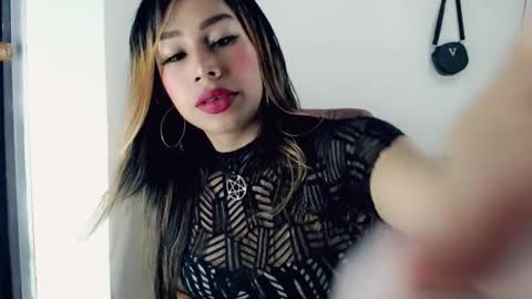 chocolatetriplex online show from October 24, 5:03 pm