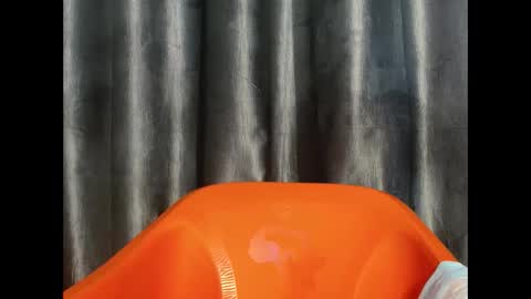 chocoslut22 online show from October 24, 6:03 am