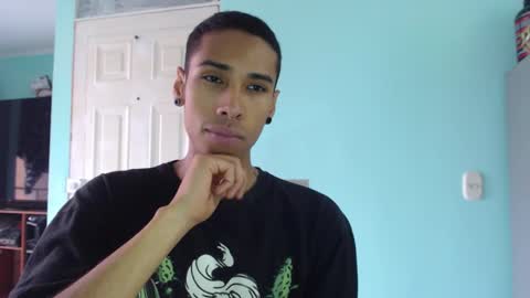 Andrew online show from December 18, 9:32 pm