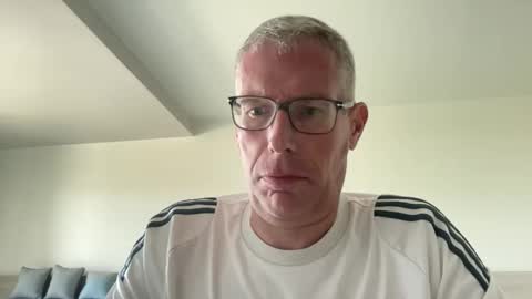 choupipat1 online show from April 28, 11:58 am