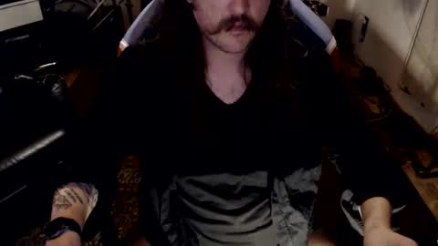 Chris online show from April 9, 1:50 pm