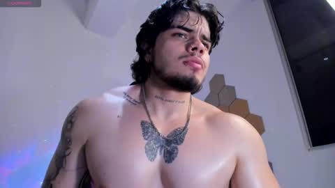 Chris Cooper Independent model online show from February 20, 6:19 am