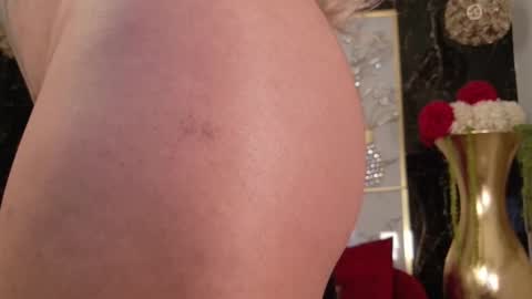 Chris online show from February 15, 5:43 am