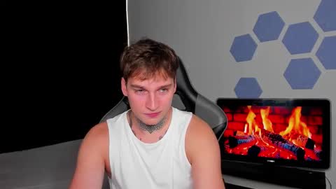 Chris Tyson online show from September 18, 2:37 am