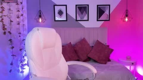 Chris online show from March 24, 9:10 pm