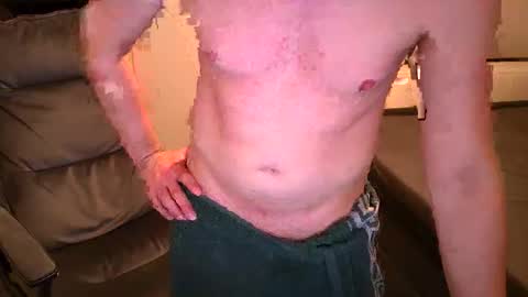 chrisl27 online show from November 2, 2:11 am