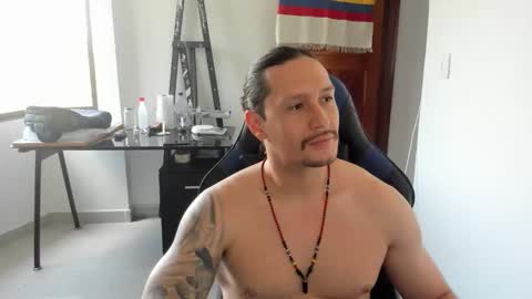 Cris online show from March 2, 4:24 pm