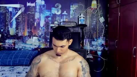 Chriss Stewart online show from May 20, 2:08 am