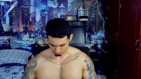 Chriss Stewart online show from July 14, 2:05 am