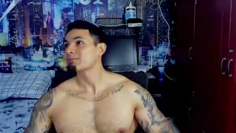 Chriss Stewart online show from July 11, 2:27 am