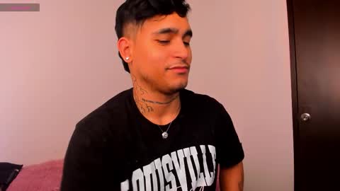 Christian Wang online show from November 22, 7:34 pm