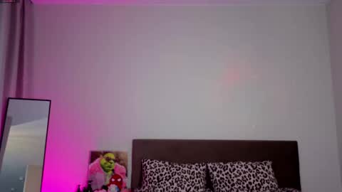 ChrissBerryy online show from March 15, 3:55 am