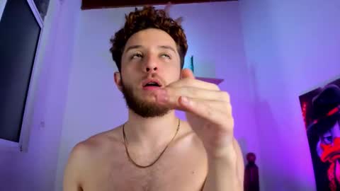 Hi dont forguet to follow me    online show from November 18, 7:00 am