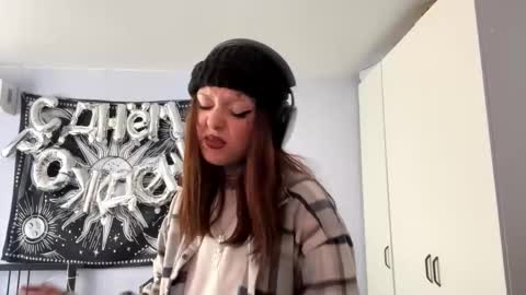 Kristi online show from March 1, 8:40 am