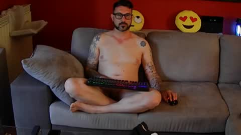 Chris online show from June 22, 5:26 am